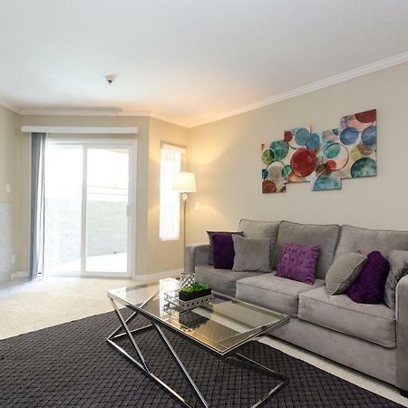 Hollywood Apartment With Balcony Los Angeles Dış mekan fotoğraf