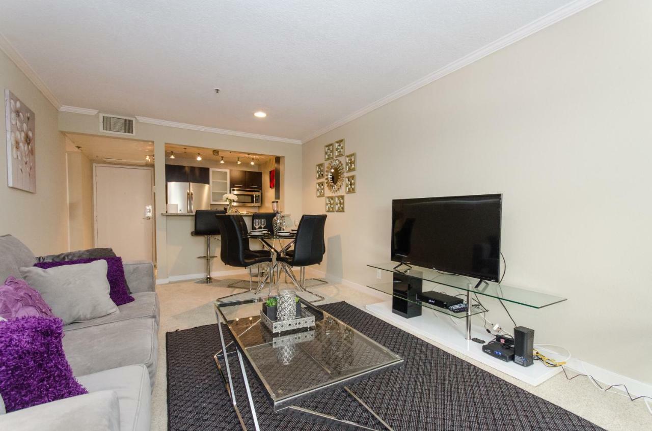 Hollywood Apartment With Balcony Los Angeles Dış mekan fotoğraf