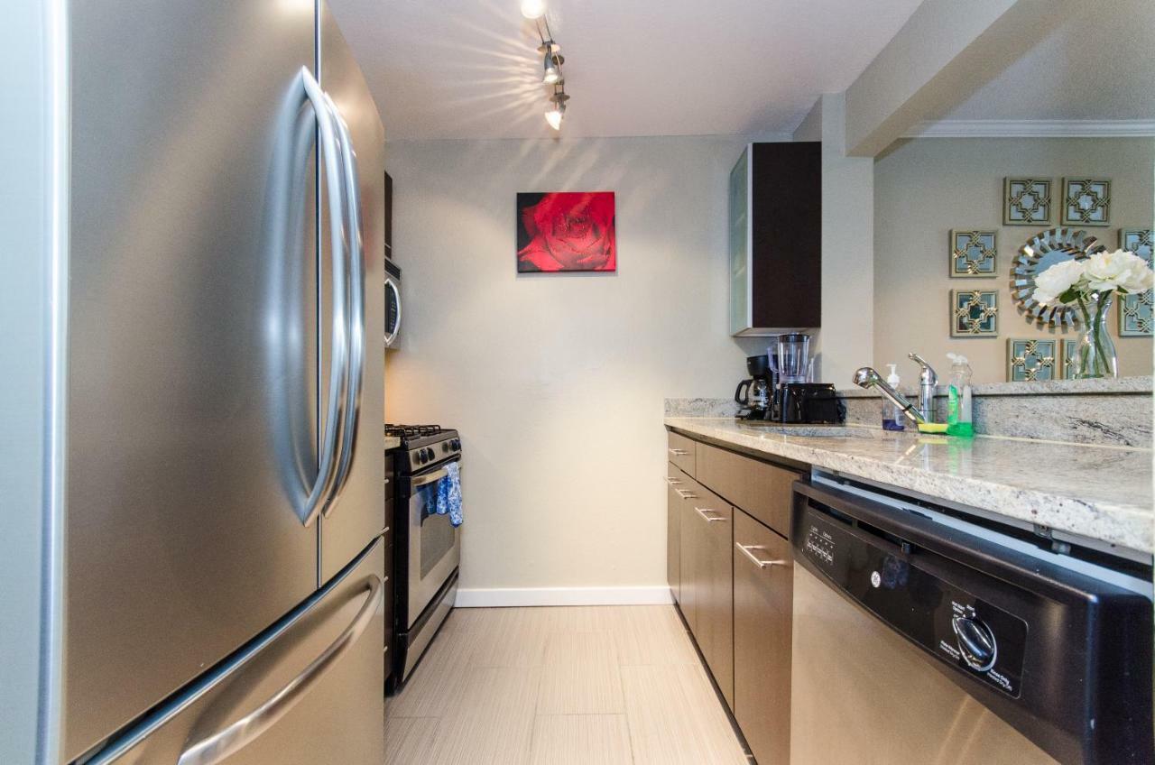 Hollywood Apartment With Balcony Los Angeles Dış mekan fotoğraf